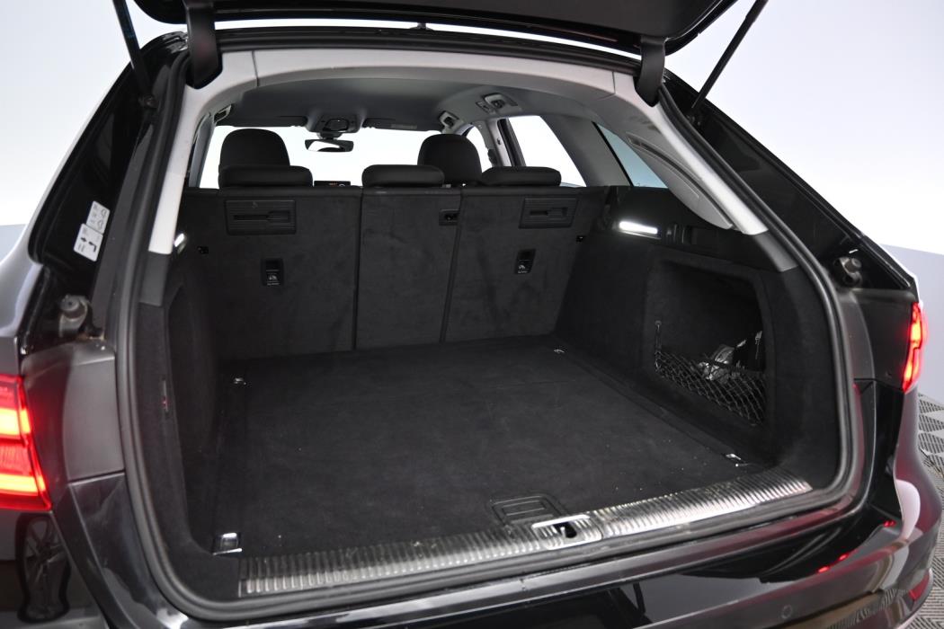 AUDI A4 2018