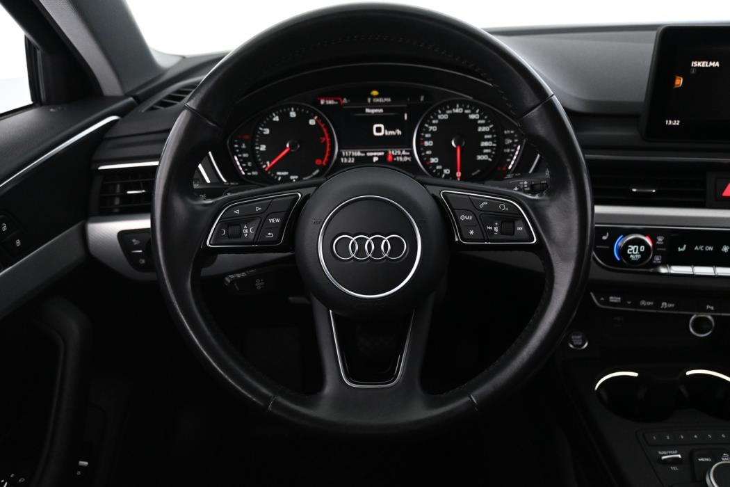 AUDI A4 2018