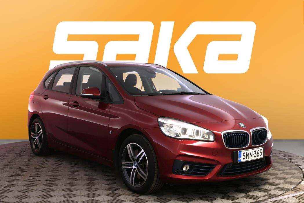 BMW 225 2017