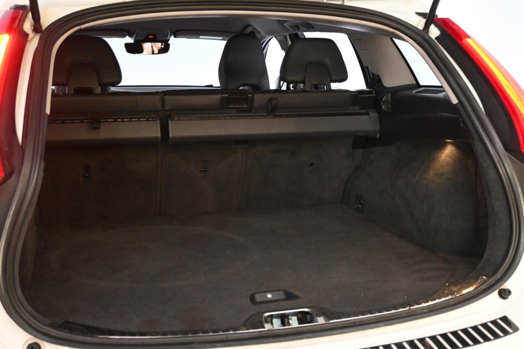 VOLVO V60 Cross Country 2015