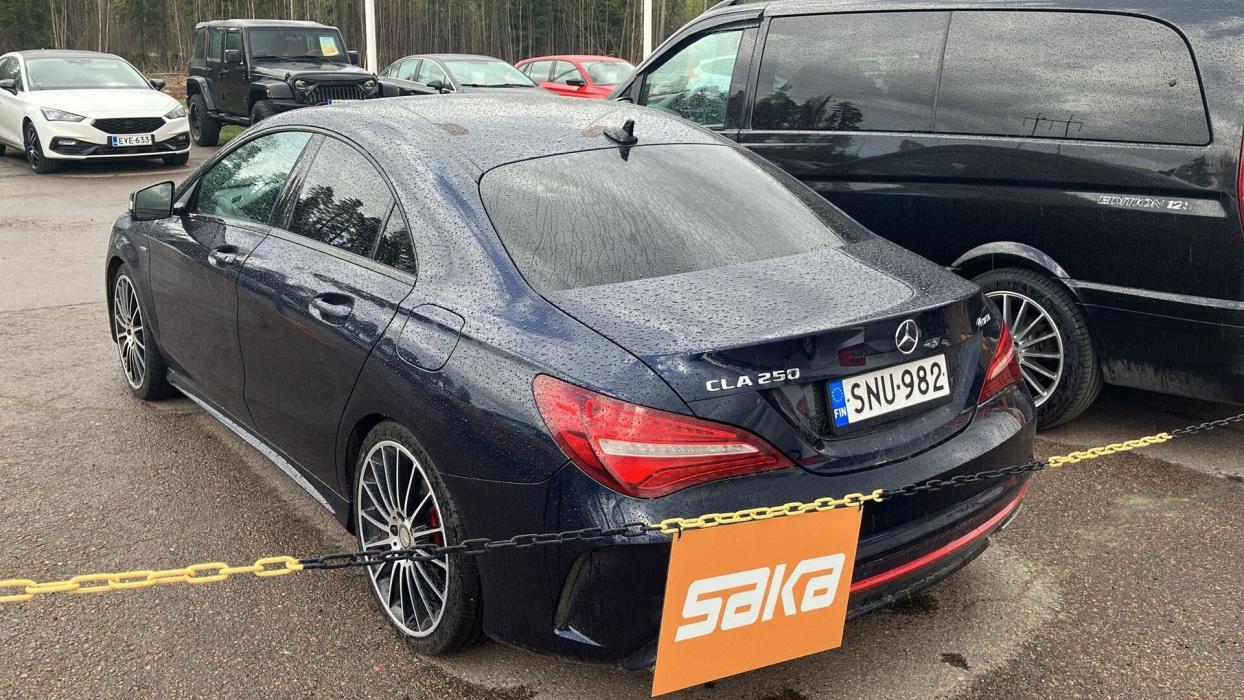 MERCEDES-BENZ CLA 2016