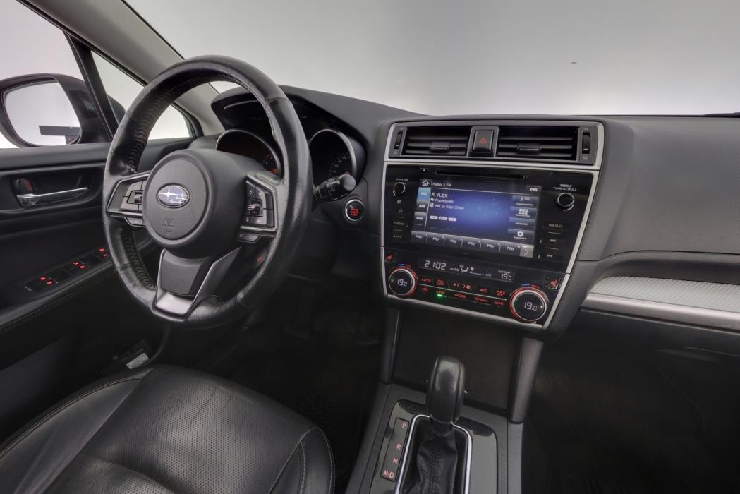 SUBARU Outback 2018
