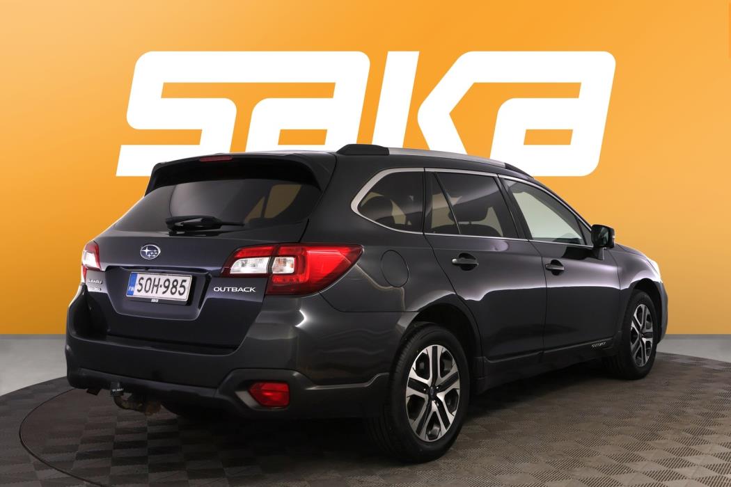 SUBARU Outback 2018
