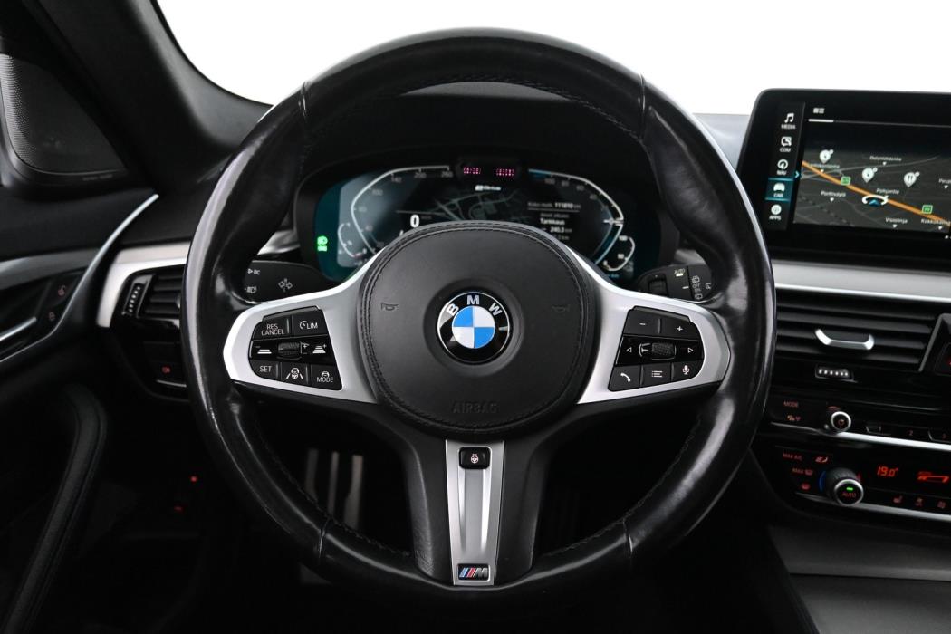 BMW 530 2021
