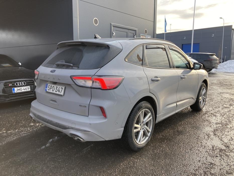FORD Kuga 2023