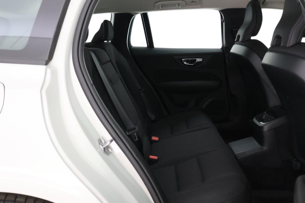 VOLVO V60 2020