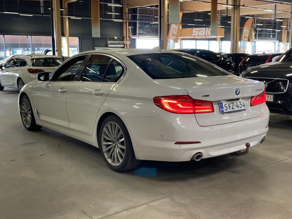 BMW 520 2019