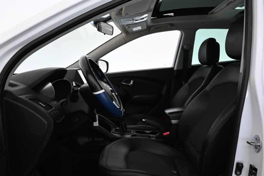 HYUNDAI ix35 2011