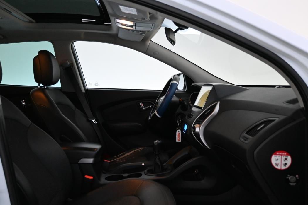 HYUNDAI ix35 2011
