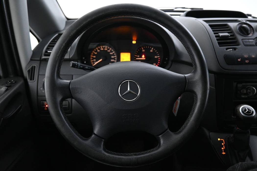MERCEDES-BENZ Vito 2012