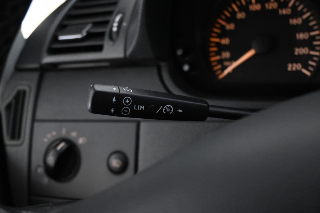 MERCEDES-BENZ Vito 2012