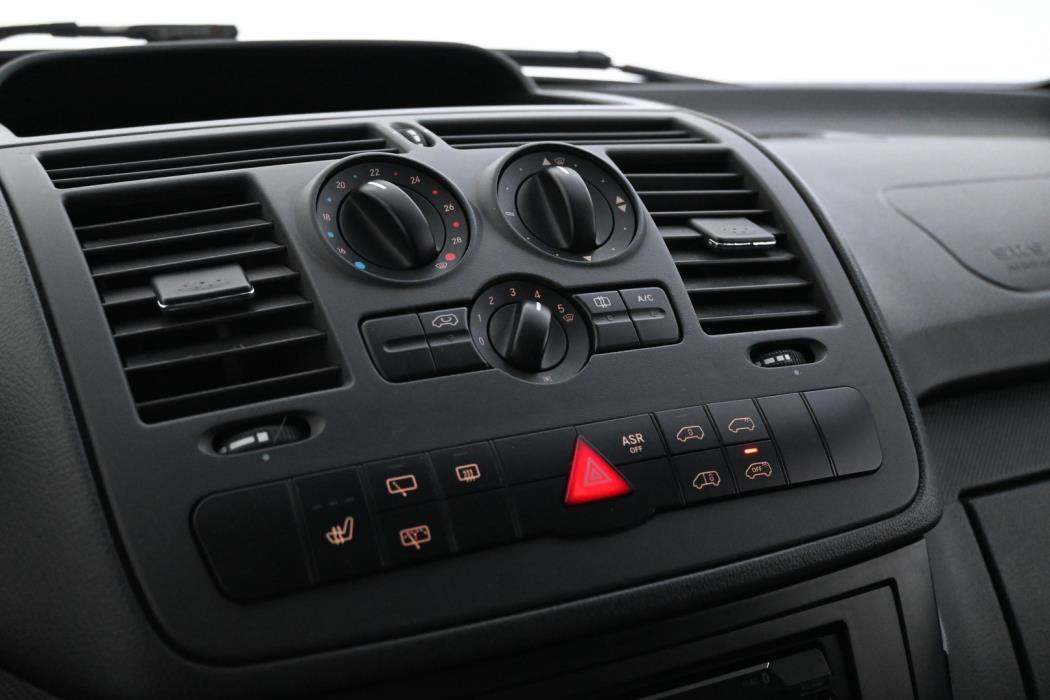 MERCEDES-BENZ Vito 2012