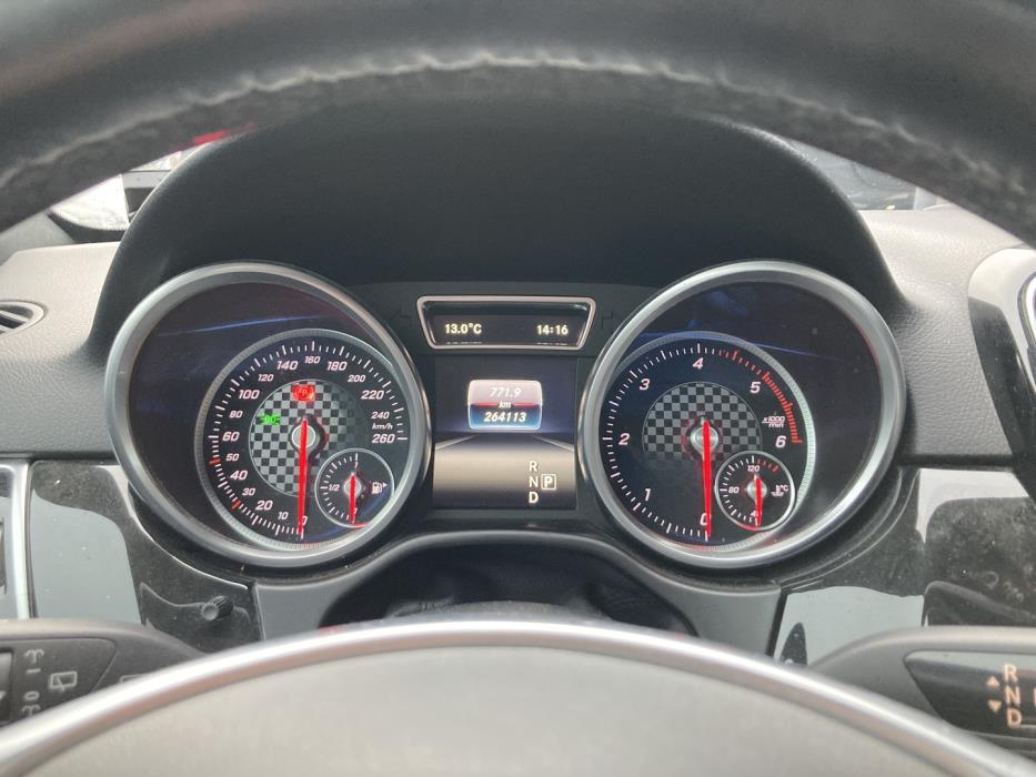 MERCEDES-BENZ GLE 2016