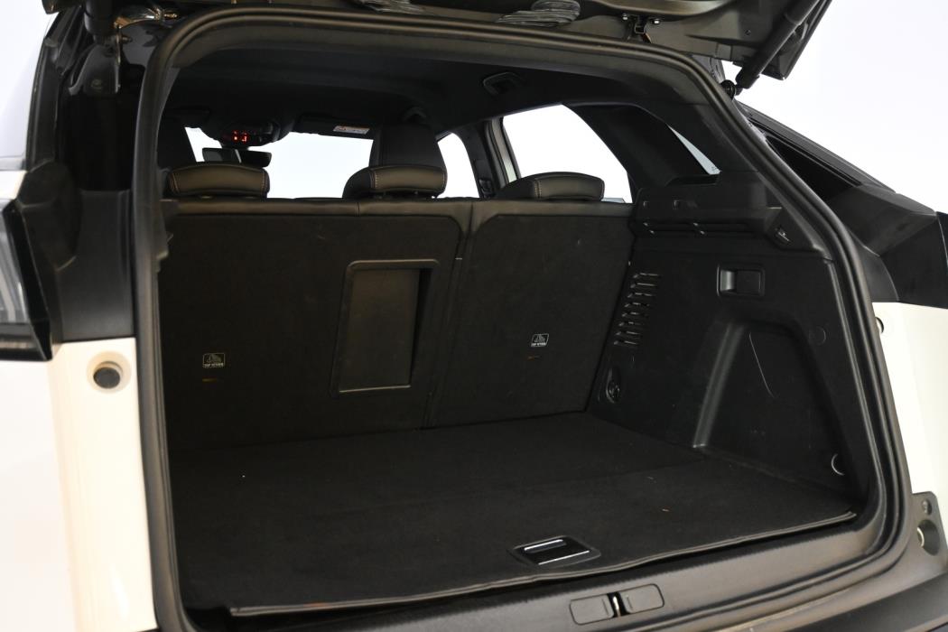 PEUGEOT 3008 2021