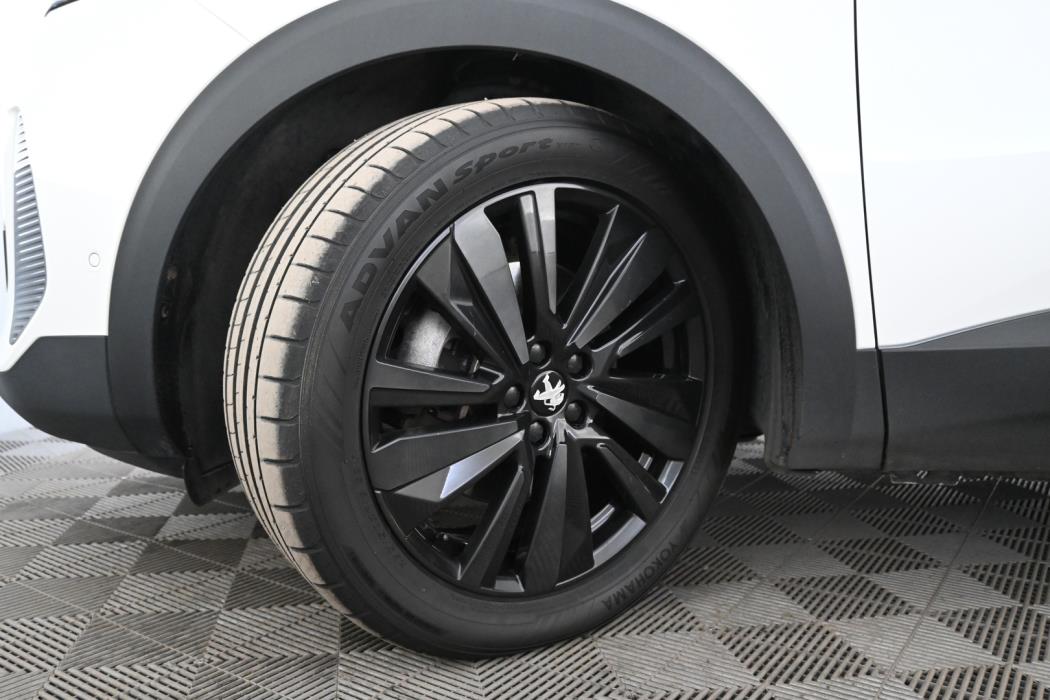 PEUGEOT 3008 2021