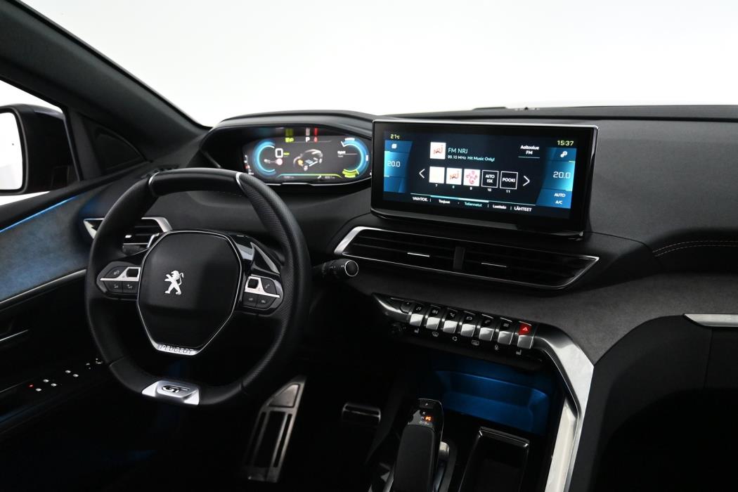 PEUGEOT 3008 2021