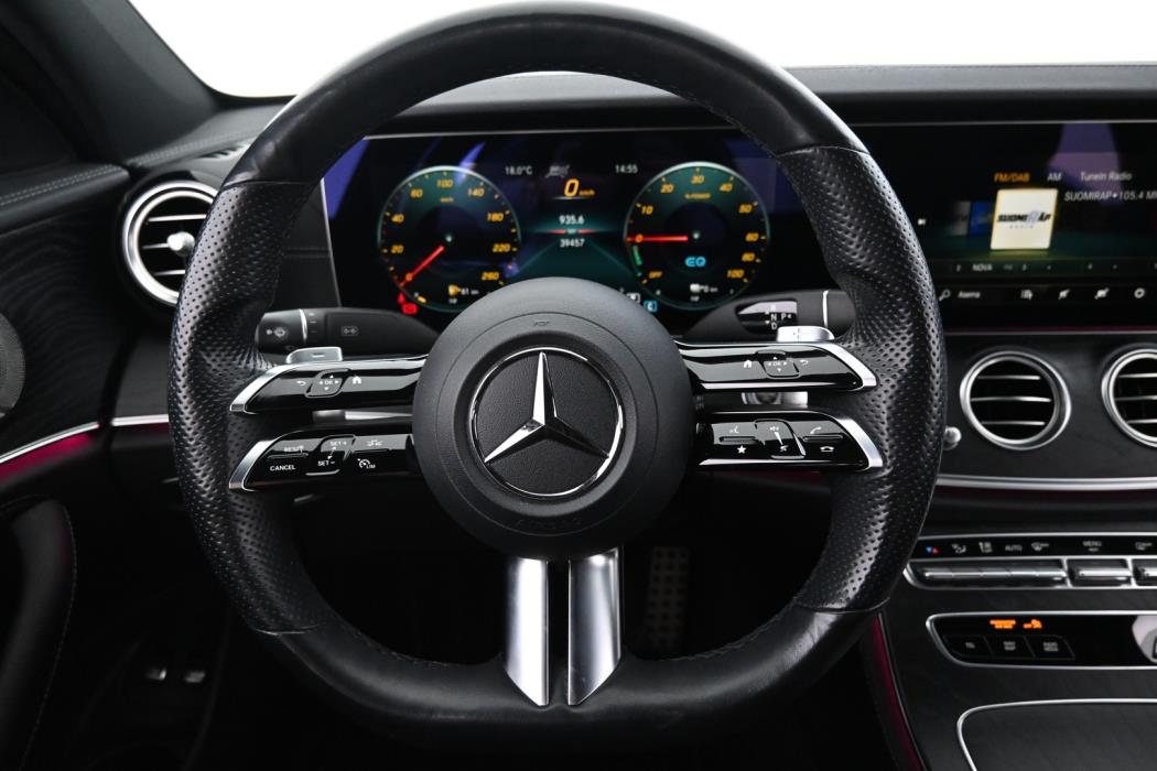 MERCEDES-BENZ E 2021