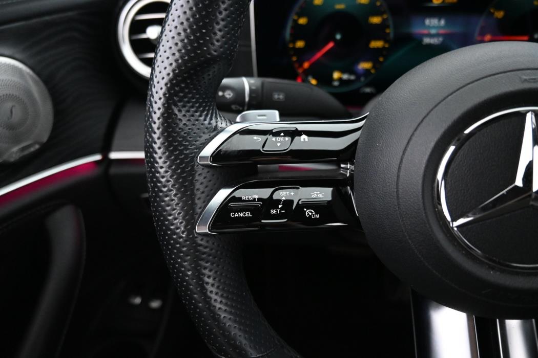 MERCEDES-BENZ E 2021