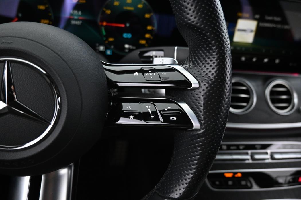MERCEDES-BENZ E 2021
