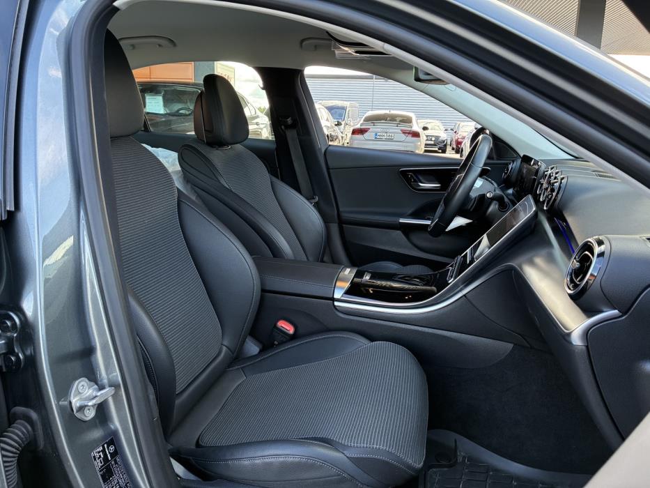MERCEDES-BENZ C 2022
