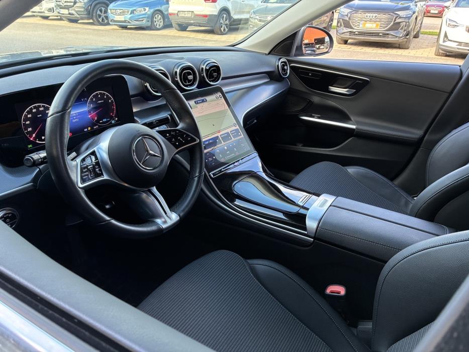 MERCEDES-BENZ C 2022