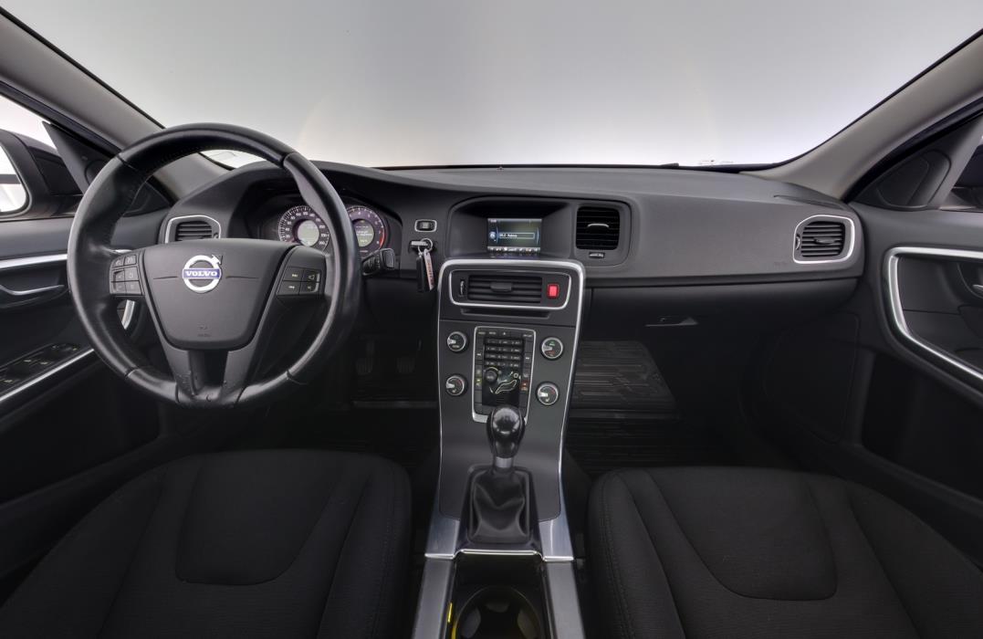 VOLVO S60 2011