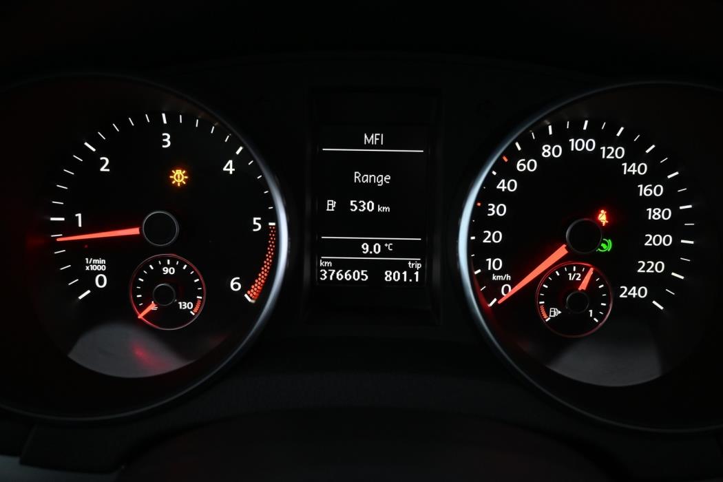 VOLKSWAGEN Golf 2010