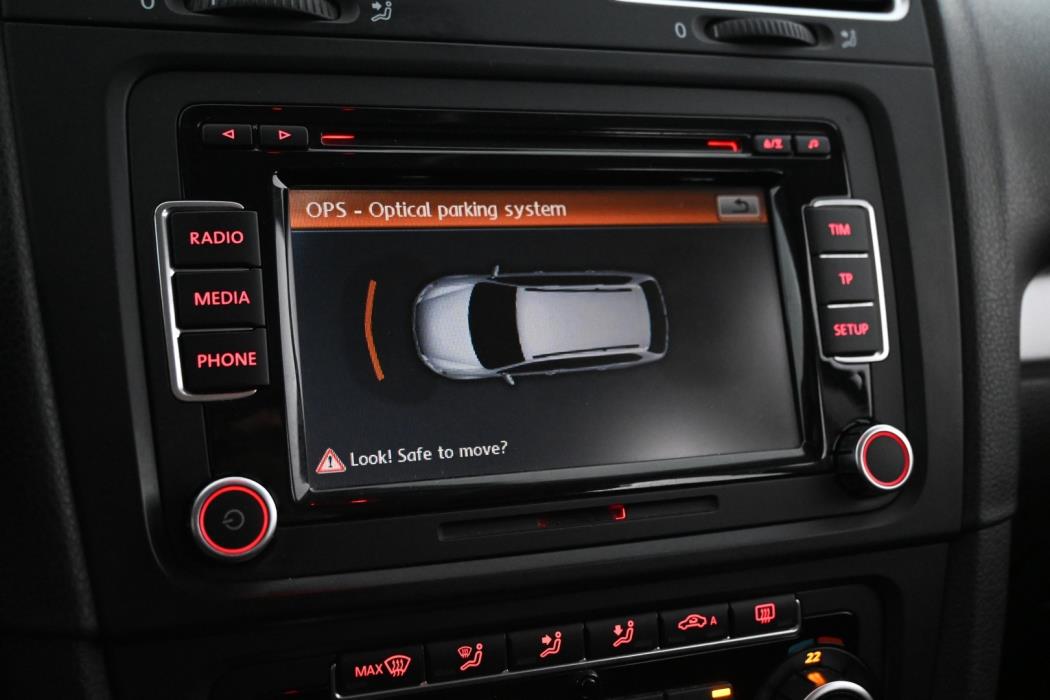 VOLKSWAGEN Golf 2010