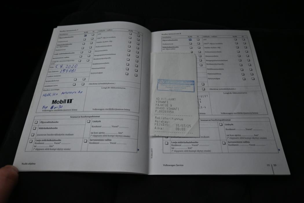 VOLKSWAGEN Golf 2010