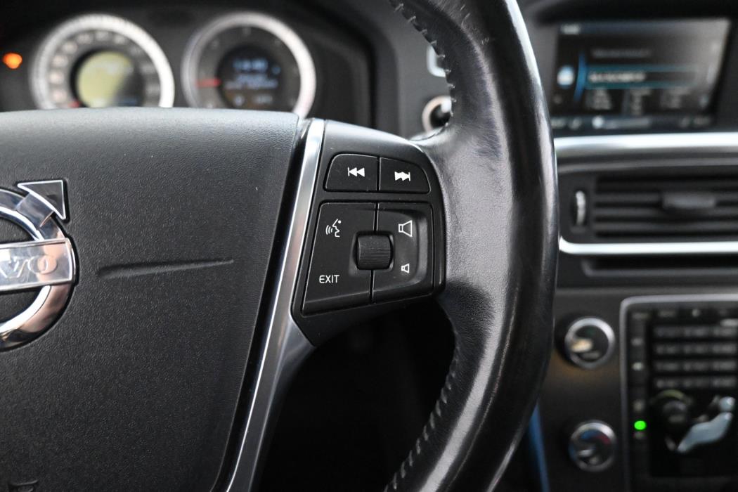 VOLVO V60 2011