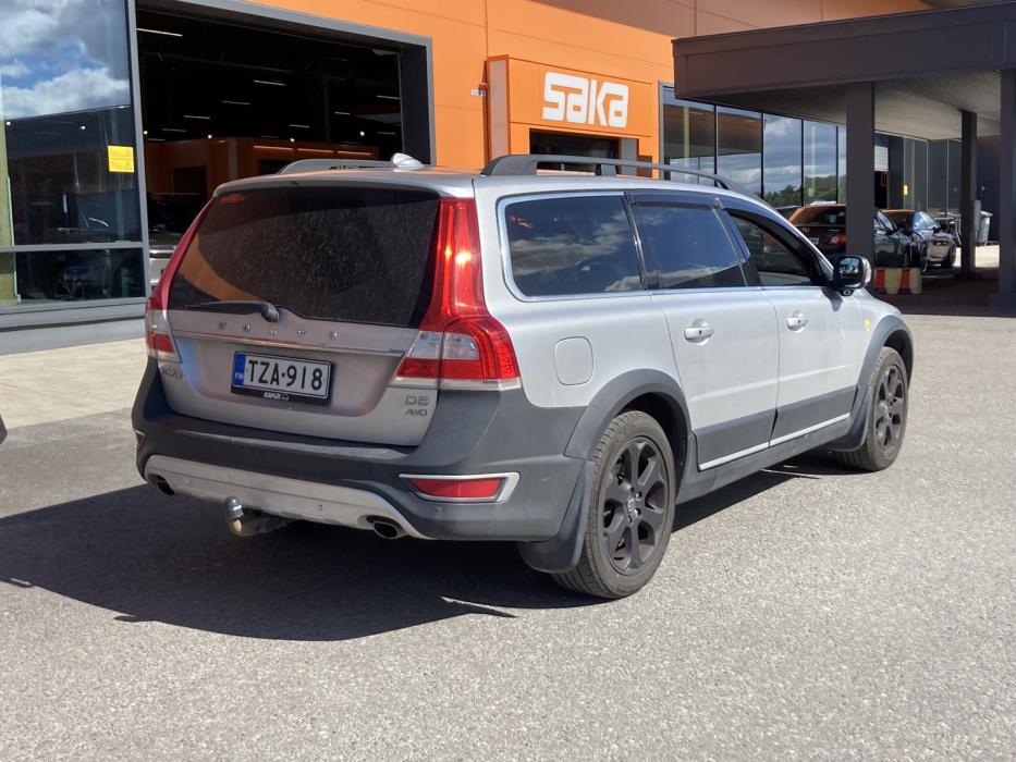 VOLVO XC70 2013