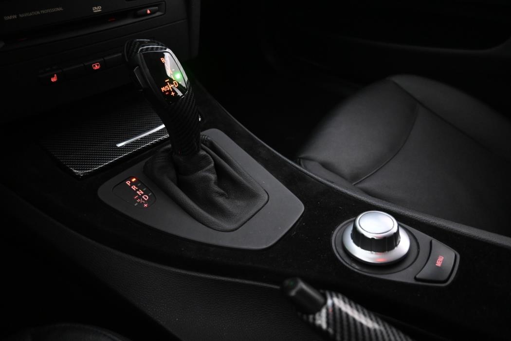 BMW 330 2007