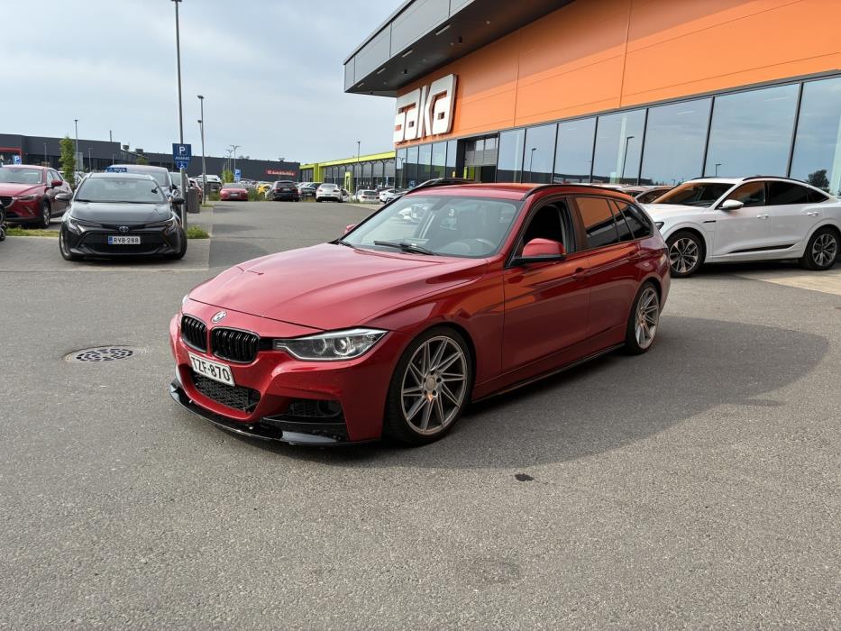 BMW 320 2014