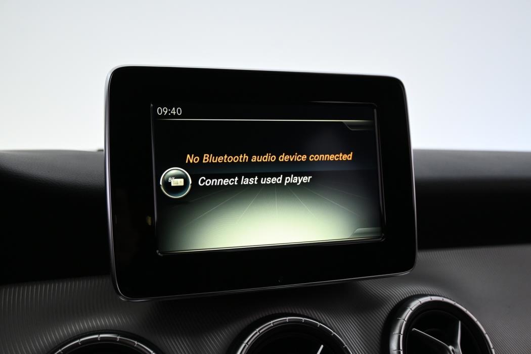 MERCEDES-BENZ CLA 2015