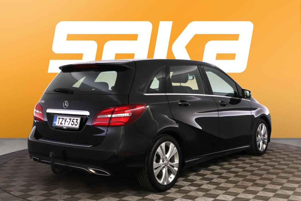 MERCEDES-BENZ B 2016