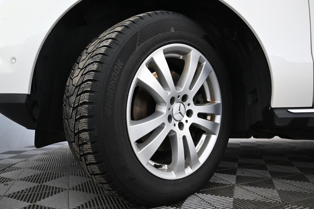 MERCEDES-BENZ ML 2013