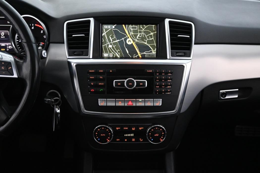 MERCEDES-BENZ ML 2013