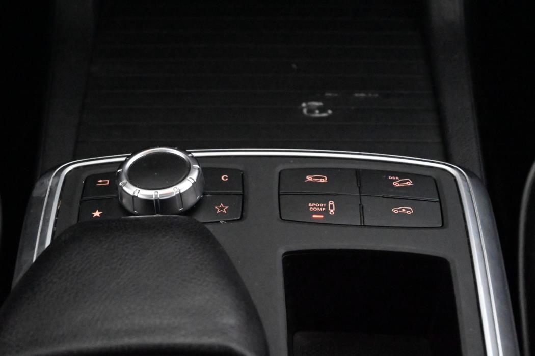 MERCEDES-BENZ ML 2013