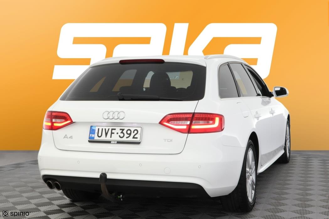AUDI A4 2015