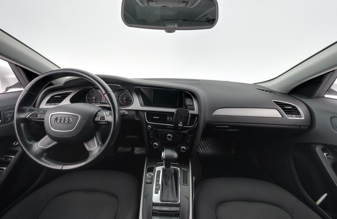 AUDI A4 2015