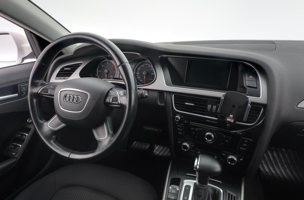 AUDI A4 2015