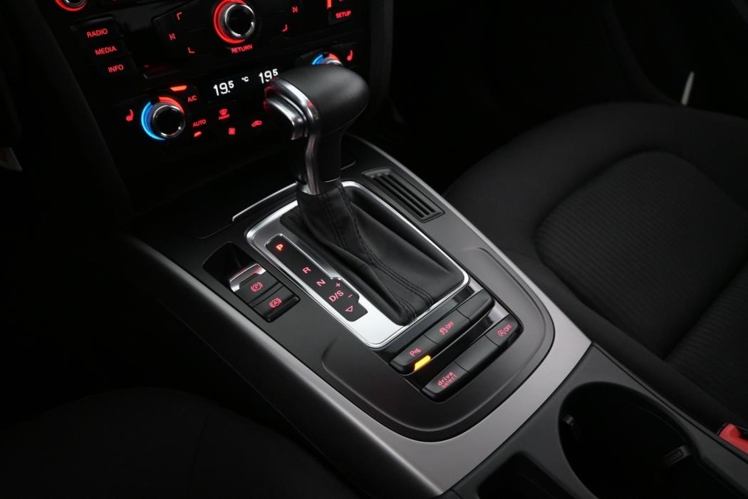 AUDI A4 2015