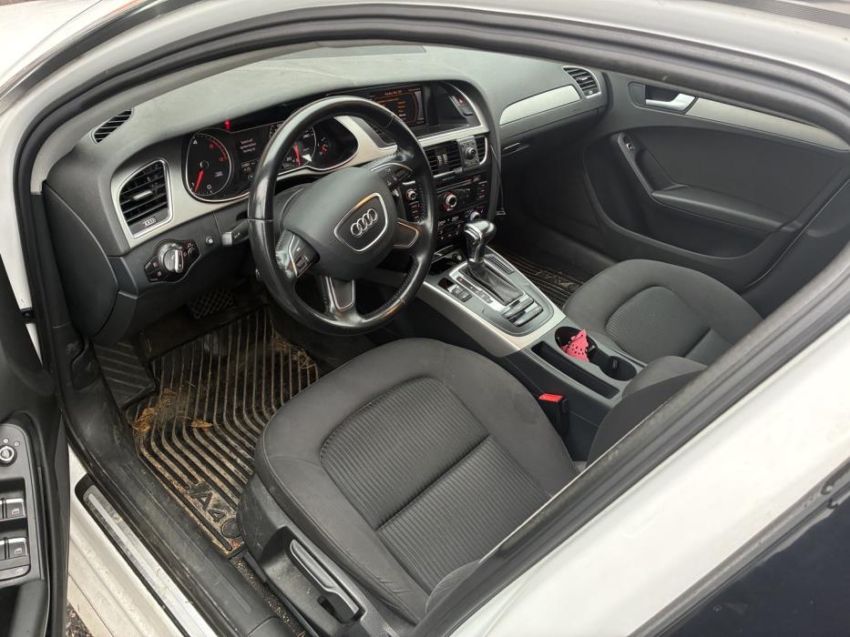 AUDI A4 2015