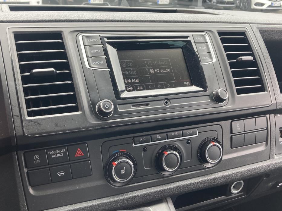 VOLKSWAGEN Caravelle 2017