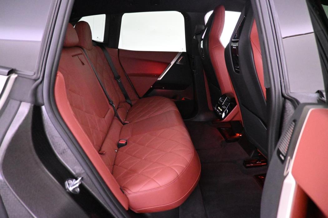BMW IX M60 2023