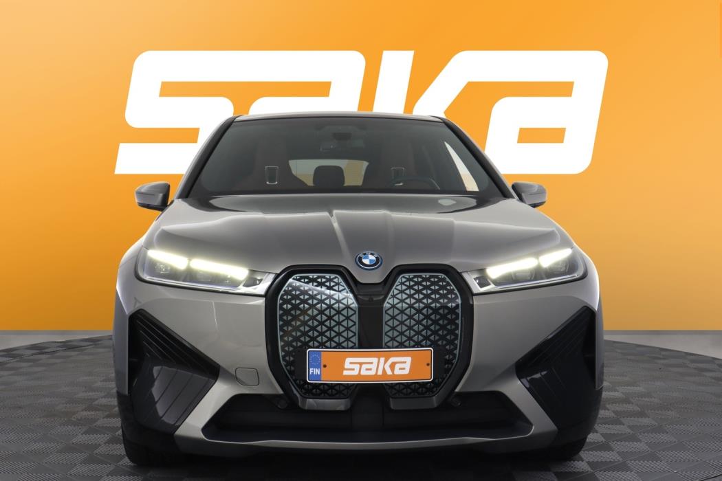 BMW IX M60 2023