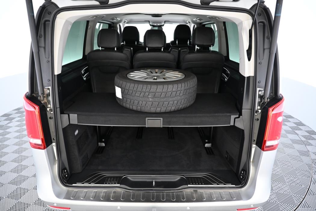 MERCEDES-BENZ V 2019