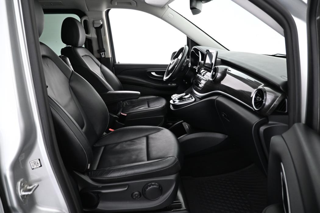 MERCEDES-BENZ V 2019