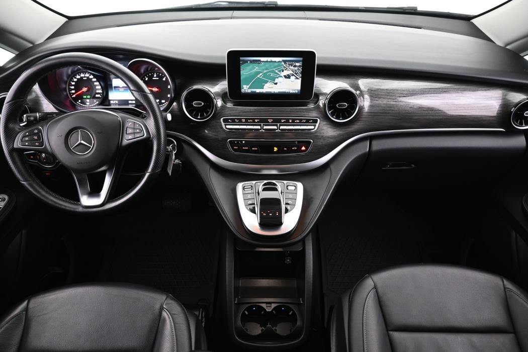 MERCEDES-BENZ V 2019