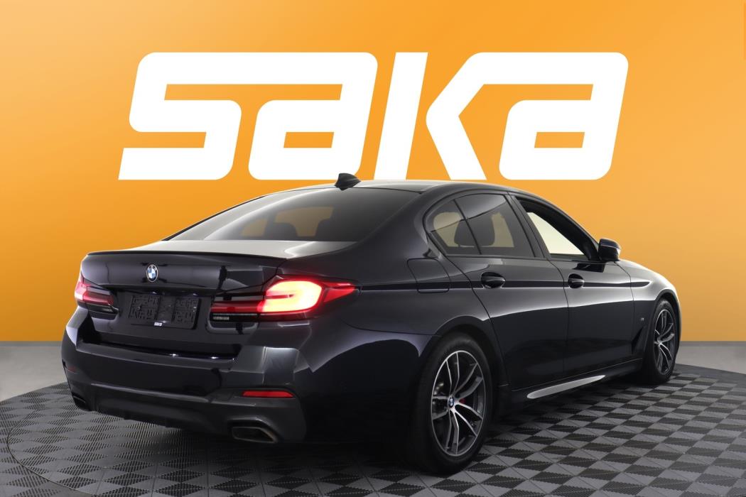 BMW 530 2022